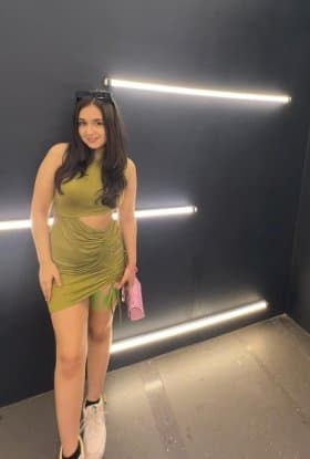Tiya photo 3