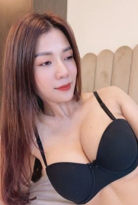 Mina, 26