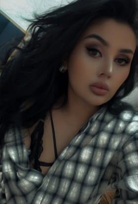 Leyla photo 2