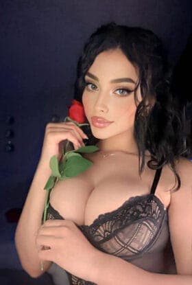 Amira photo 1