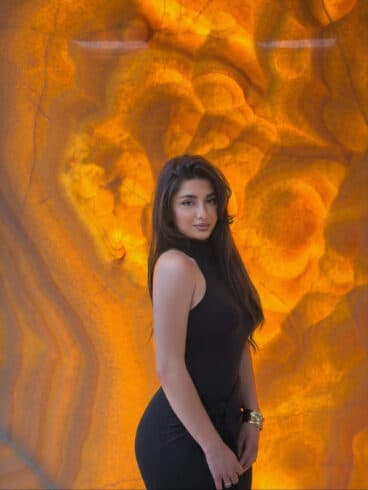 Taniya photo 2