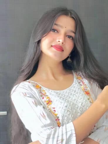 Mehak, 21