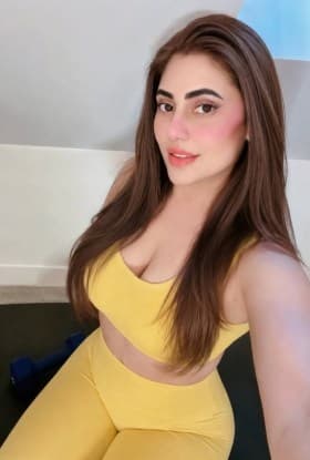 Harpreet, 25